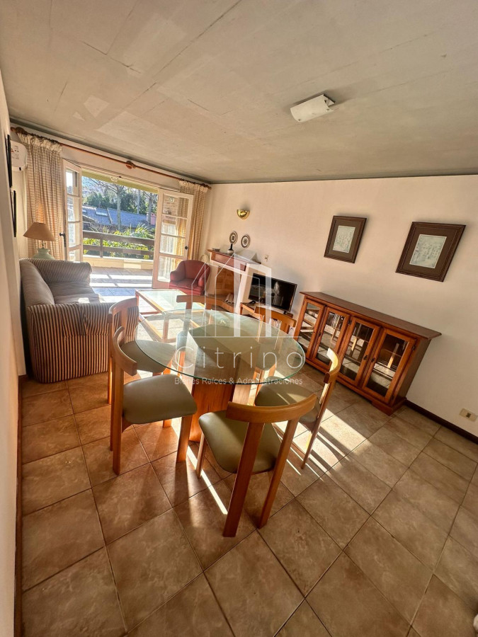Apartamento ID.1741 - Apartamento en Alquiler de 2 Dormitorios en Playa Mansa Punta del Este