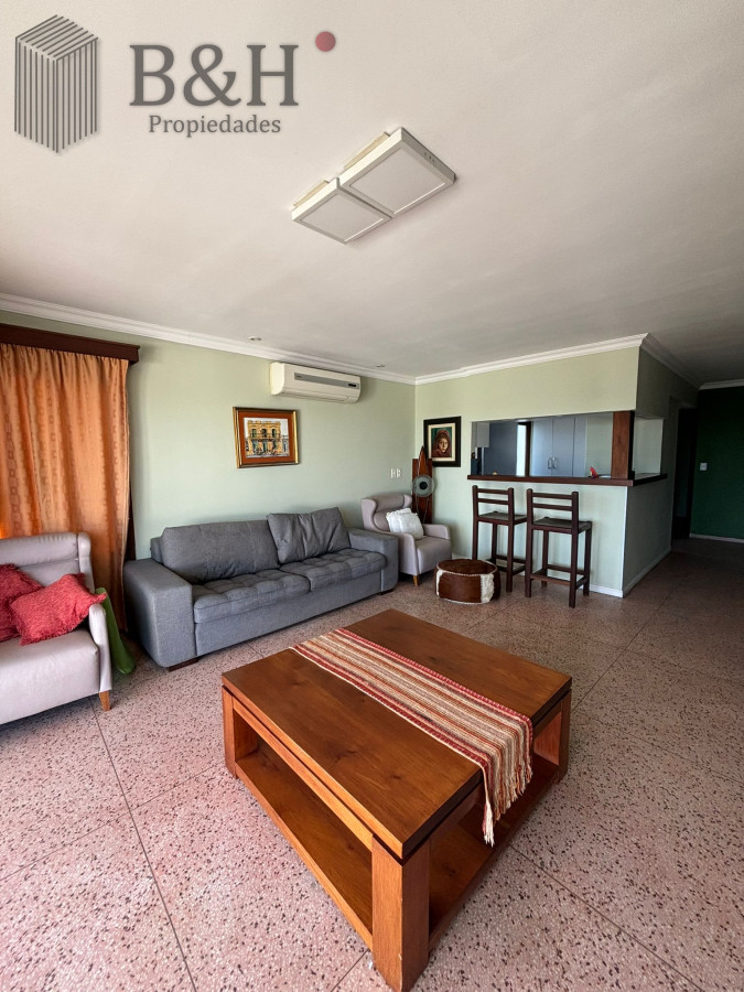 Apartamento ID.7288 - Apartamento de 2 dormitorios en primera linea en venta 