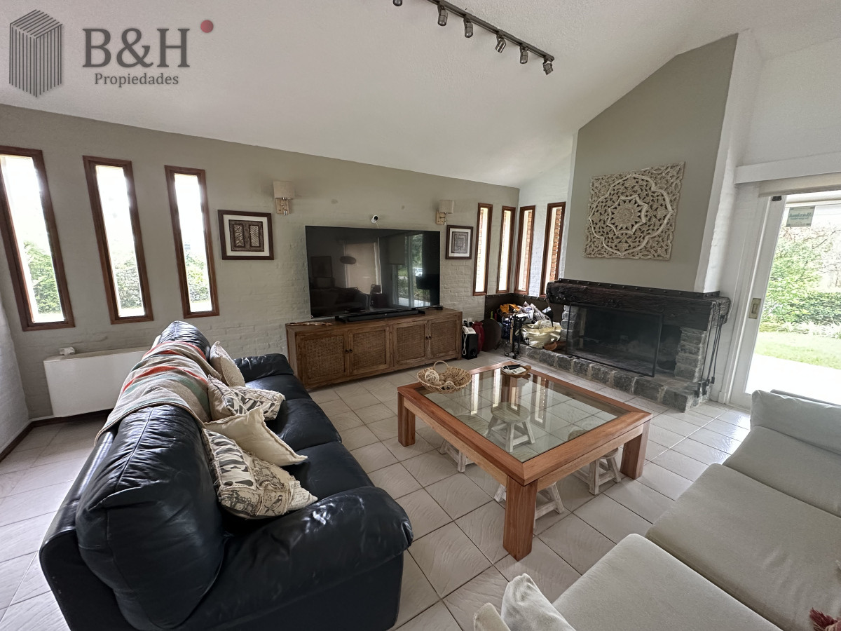 Casa ID.5843 - Casa en Lugano - Punta del Este