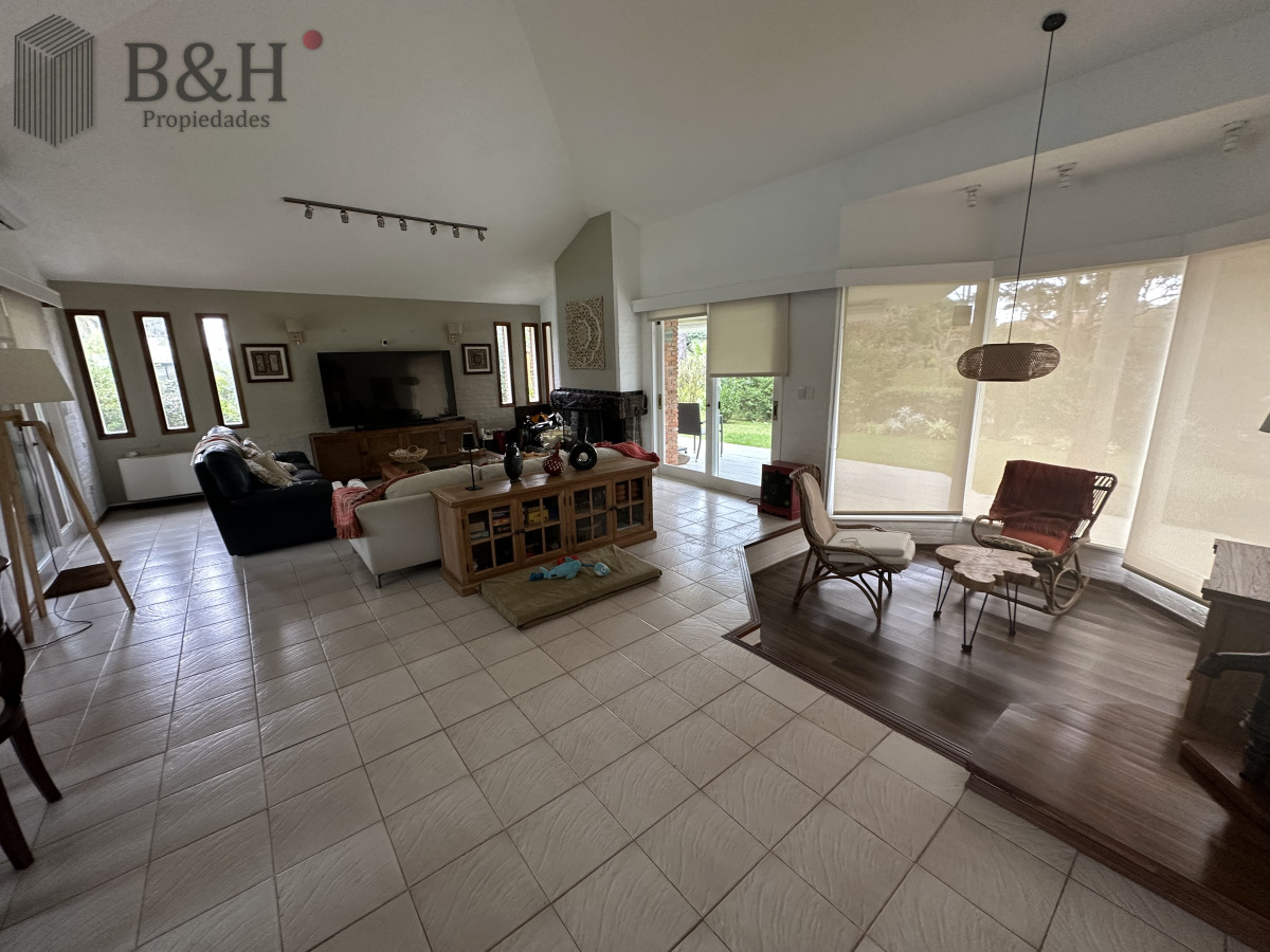Casa ID.5843 - Casa en Lugano - Punta del Este