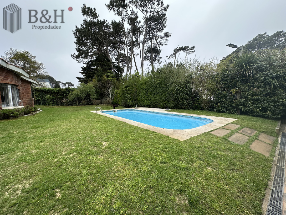 Casa ID.5843 - Casa en Lugano - Punta del Este
