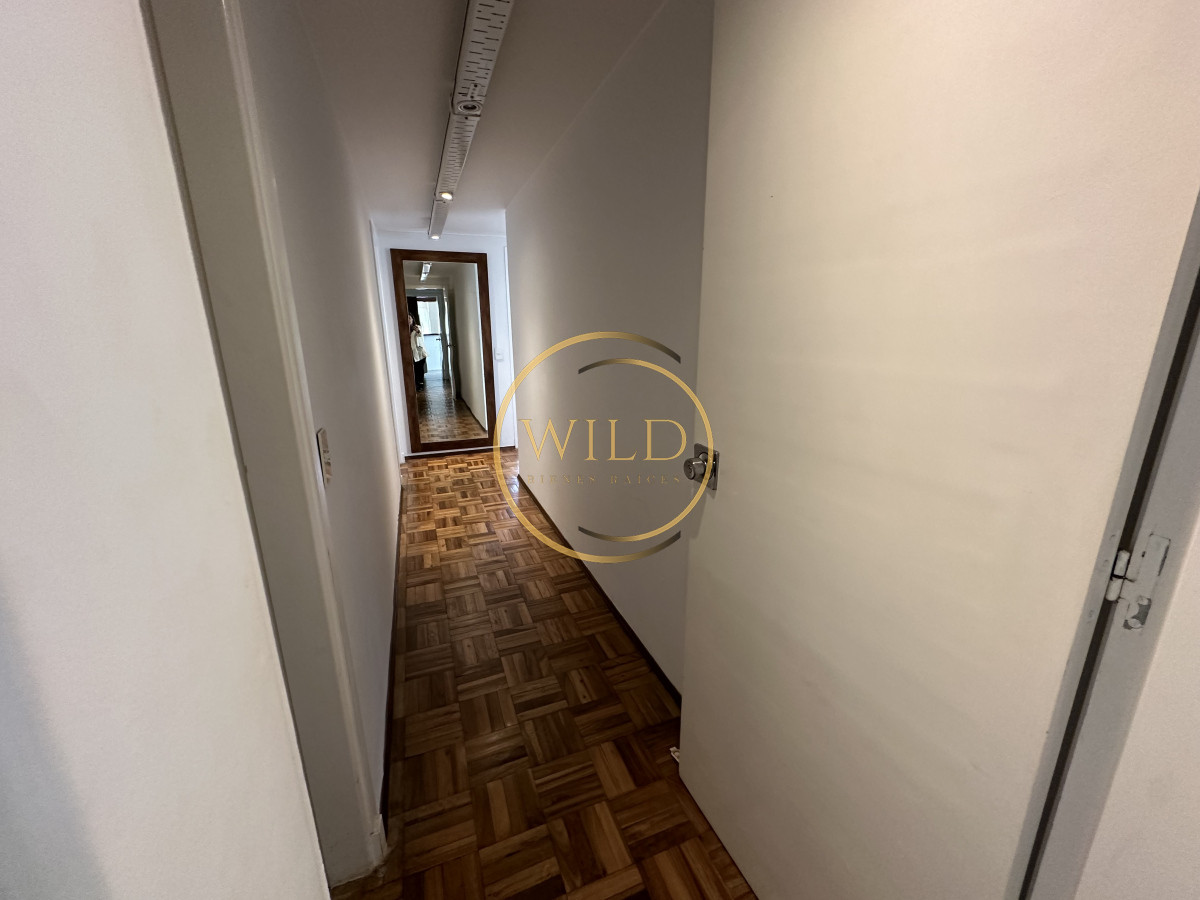 Apartamento ID.2511 - Apartamento frente al mar en Alquiler temporada de 4 dormitorios disponible enero PUNTA DEL ESTE, Mansa-