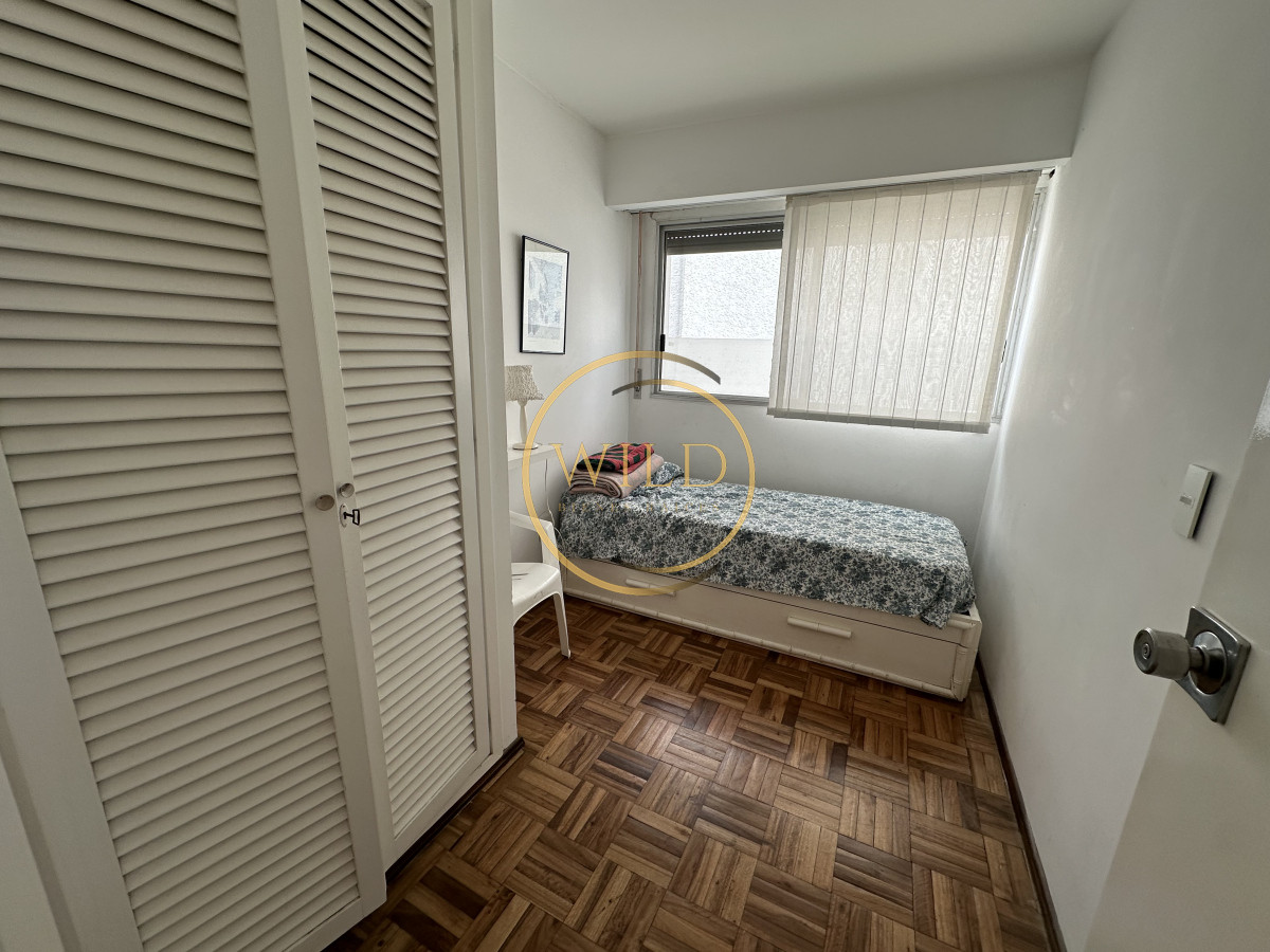 Apartamento ID.2511 - Apartamento frente al mar en Alquiler temporada de 4 dormitorios disponible enero PUNTA DEL ESTE, Mansa-