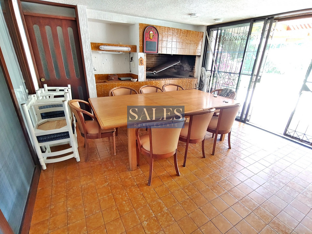 Casa ID.1464 - Residencia de categoría en paradas de Mansa