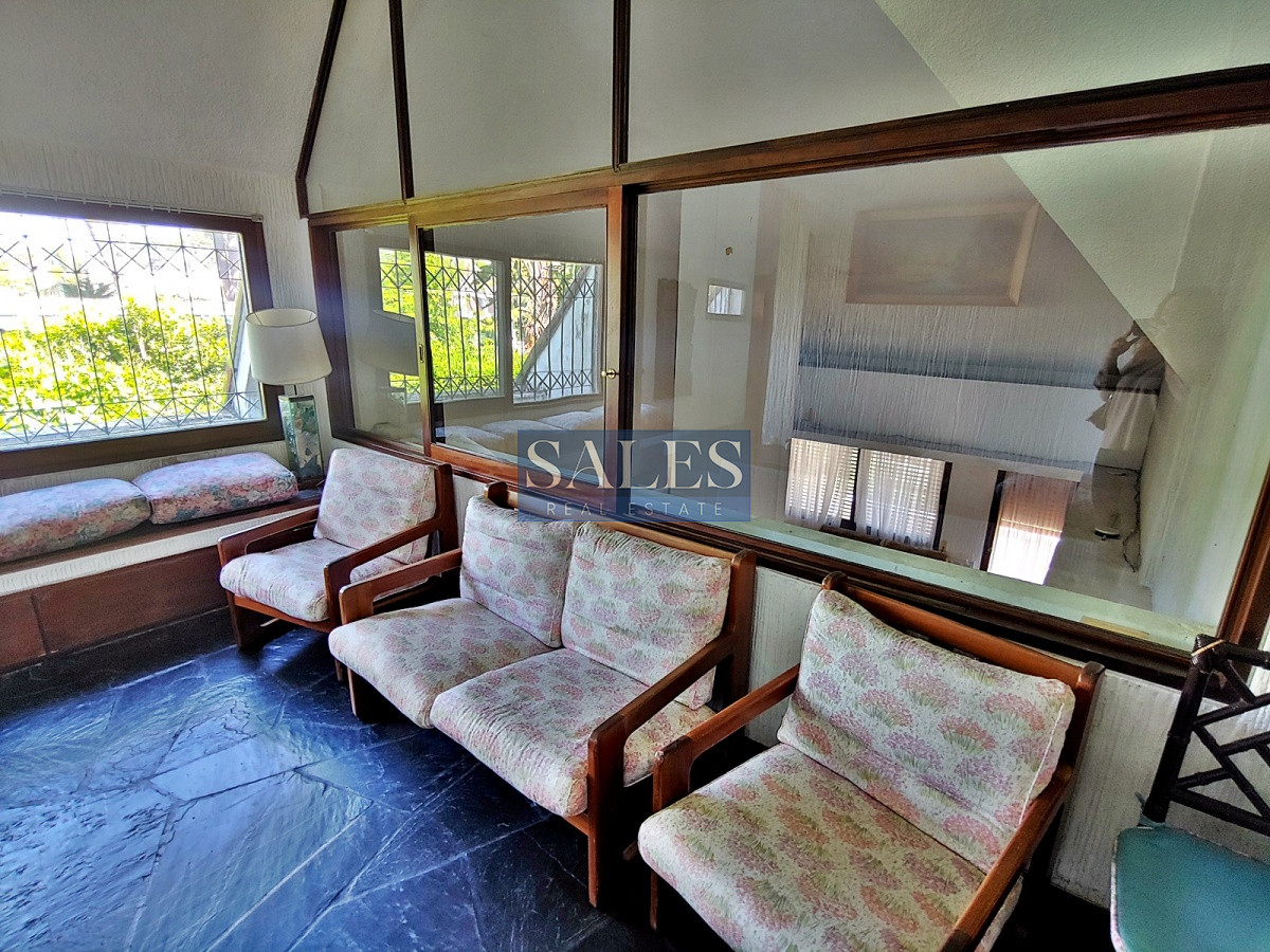Casa ID.1464 - Residencia de categoría en paradas de Mansa