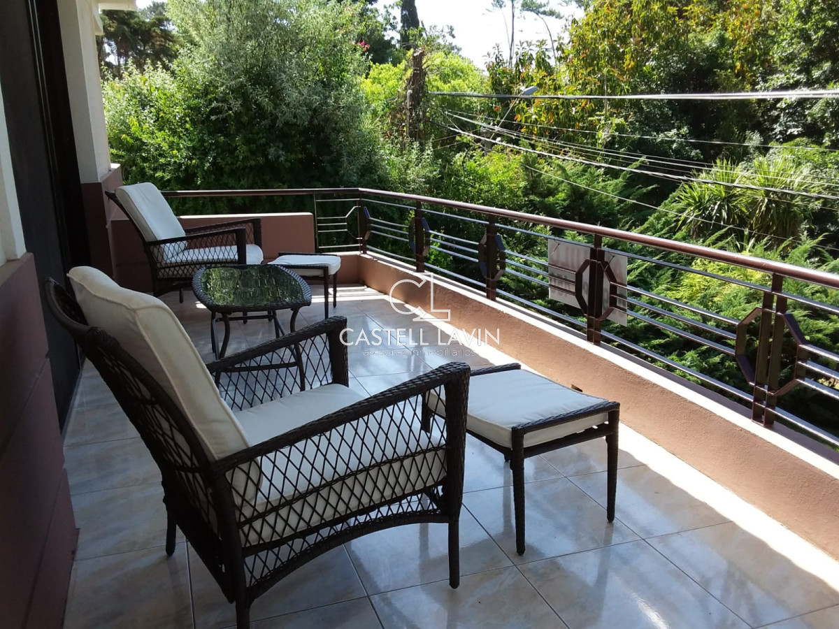 Casa ID.827 - Casa en alquiler de temporada y anual de 4 dormitorios en San Rafael Punta del este 