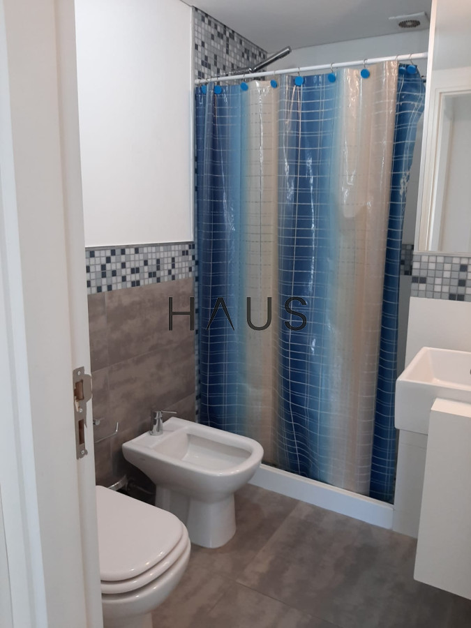 Apartamento ID.176 - Apartamento en brava de 2 Dormitorios disponible en temporada- Punta del Este