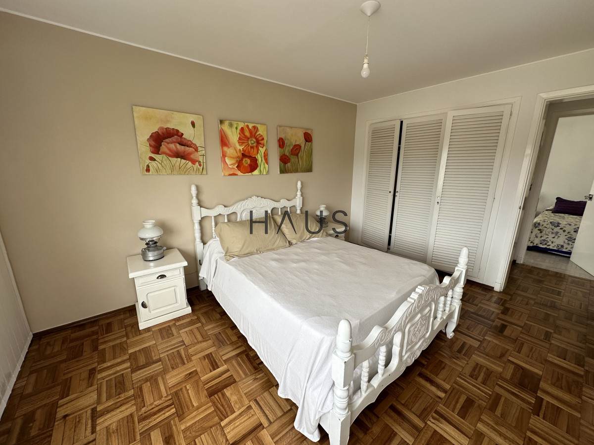 Apartamento ID.257 - Apartamento frente al mar en Alquiler temporada de 4 dormitorios disponible enero PUNTA DEL ESTE, Mansa-