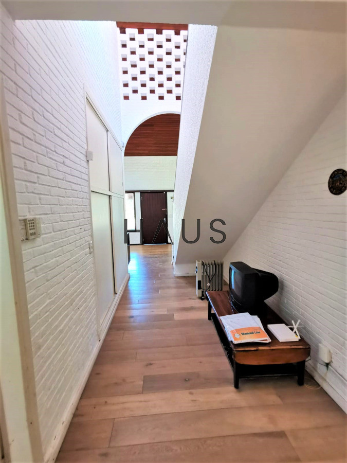 Casa ID.172 - Casa de 4 dormitorios en Alquiler temporada y anual a pasos de Mansa  PUNTA DEL ESTE