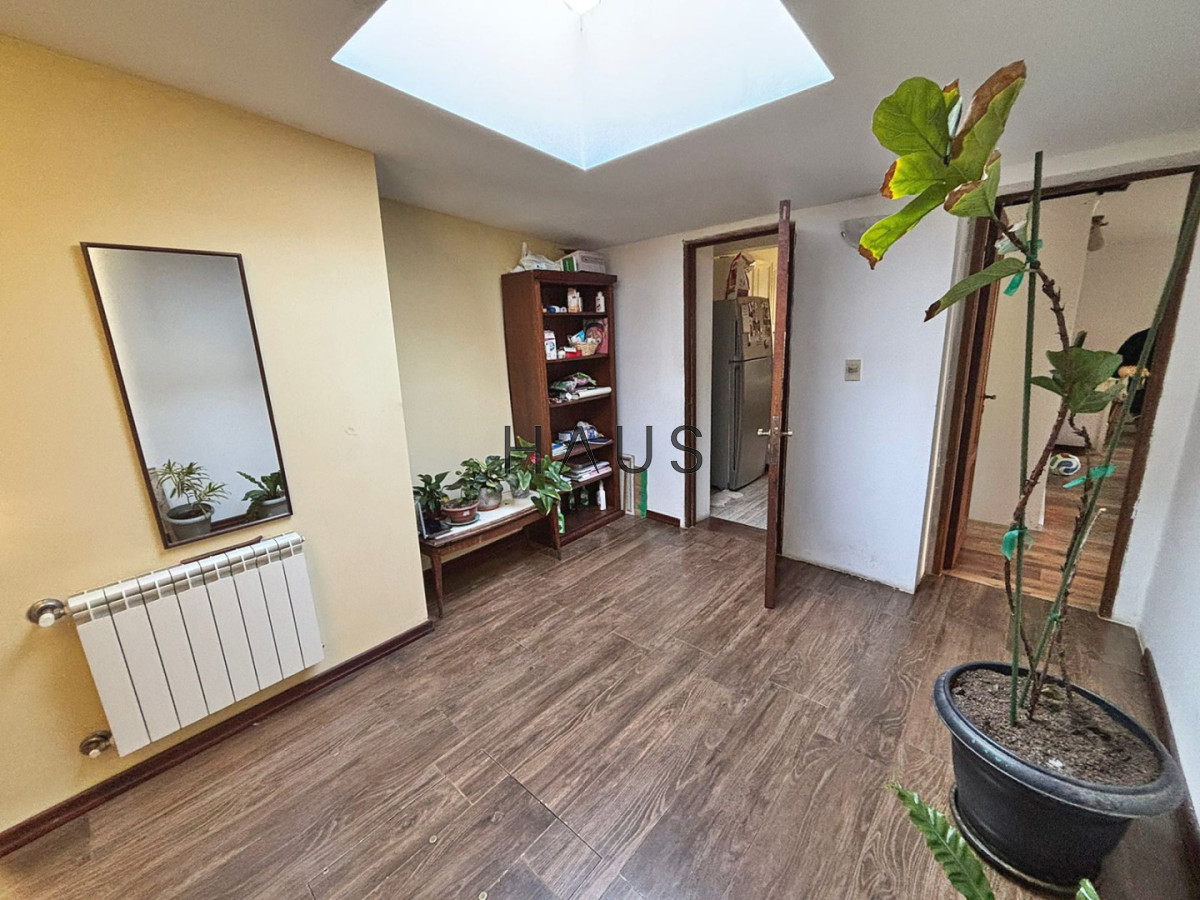 Casa ID.895 - CASA DE 4 DORMITORIOS EN CANTEGRIL