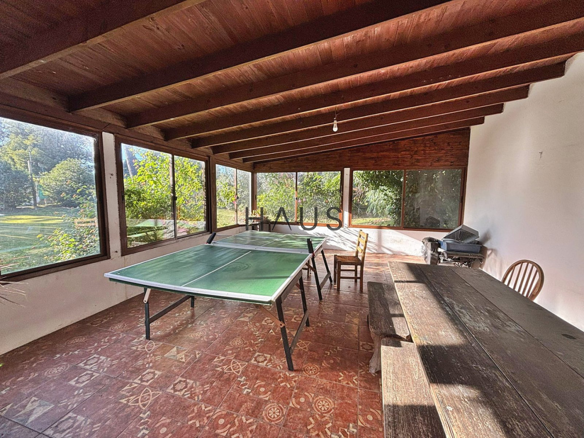 Casa ID.895 - CASA DE 4 DORMITORIOS EN CANTEGRIL