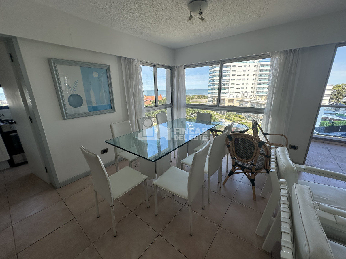 Alquiler de Apartamento de 4 dormitorios en Aidy Grill BRAVA - Punta del Este - FDE2513A