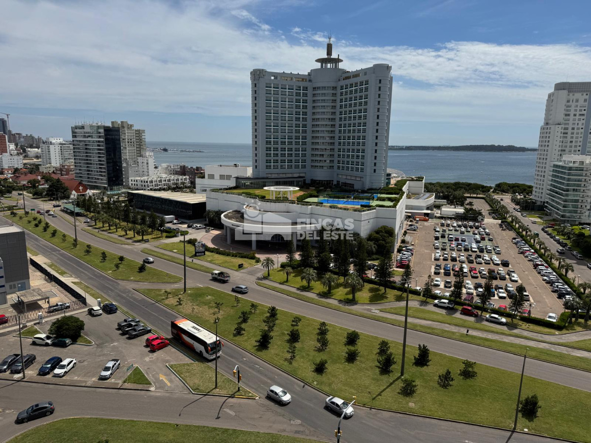 Apartamento con todos los servicios. - FDE2260A