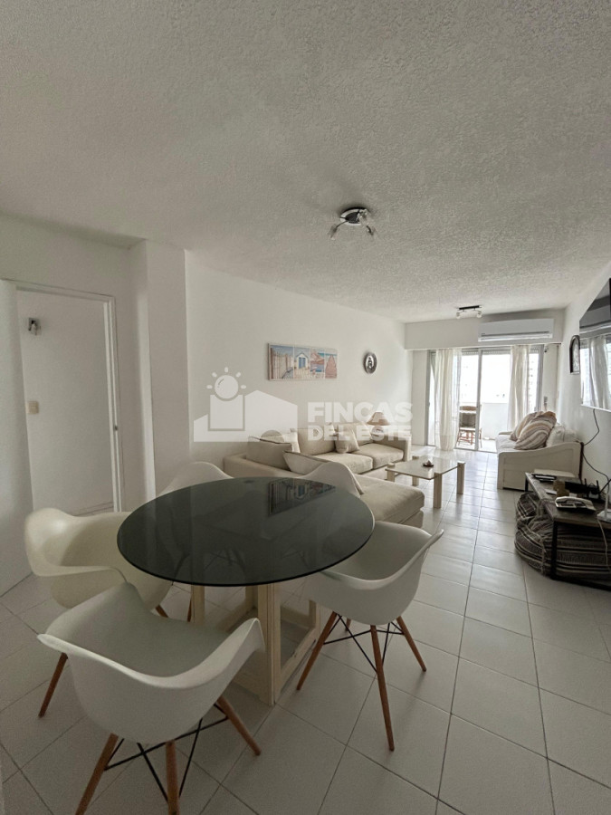 Apartamento en alquiler de temporada en Punta del Este de 3 dormitorios  - FDE2646A