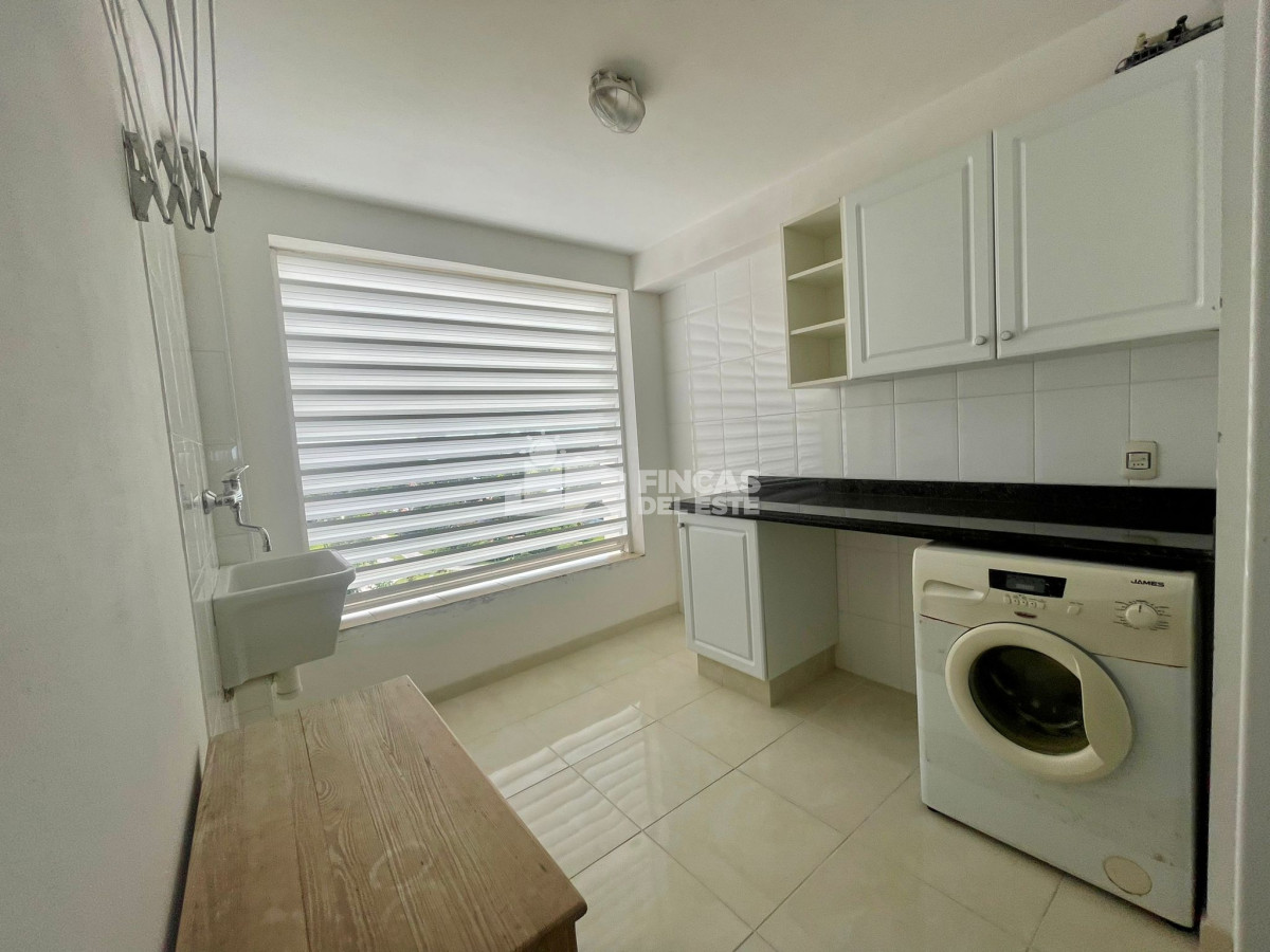 Apartamento ID.1990/Hermoso-apartamento-en-edificio-de-categoría!!! - Hermoso apartamento en edificio de categoría!!!