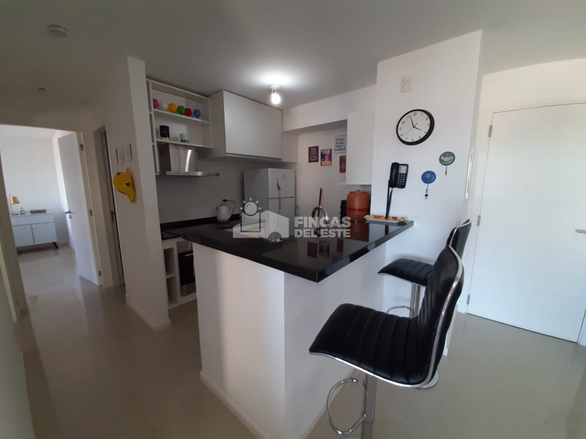 Apartamento ID.2371/Apartamento-en-brava-de-2-Dormitorios-disponible-en-temporada-Punta-del-Este - Apartamento en brava de 2 Dormitorios disponible en temporada- Punta del Este