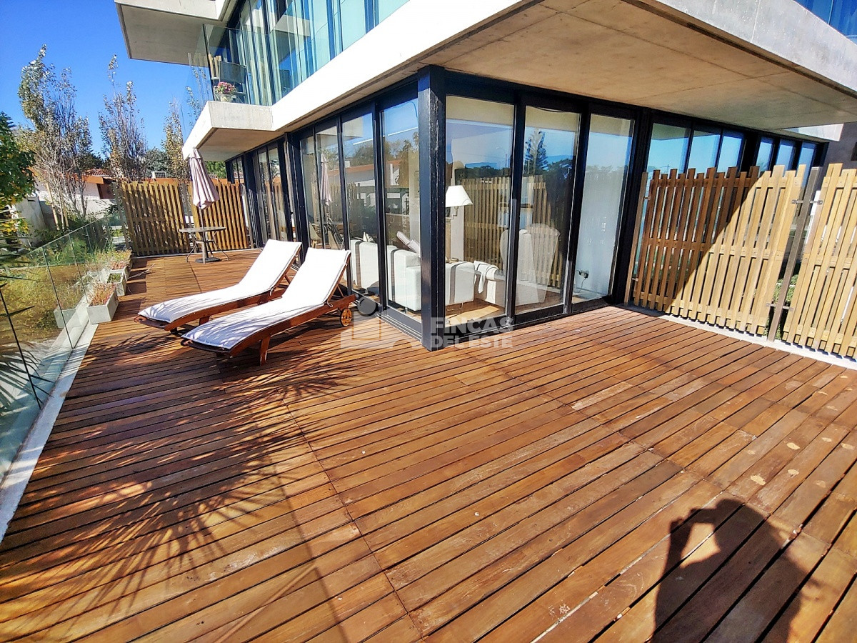 Apartamento ID.1845/Apto-en-edificio-a-pasos-del-mar - Apto en edificio a pasos del mar