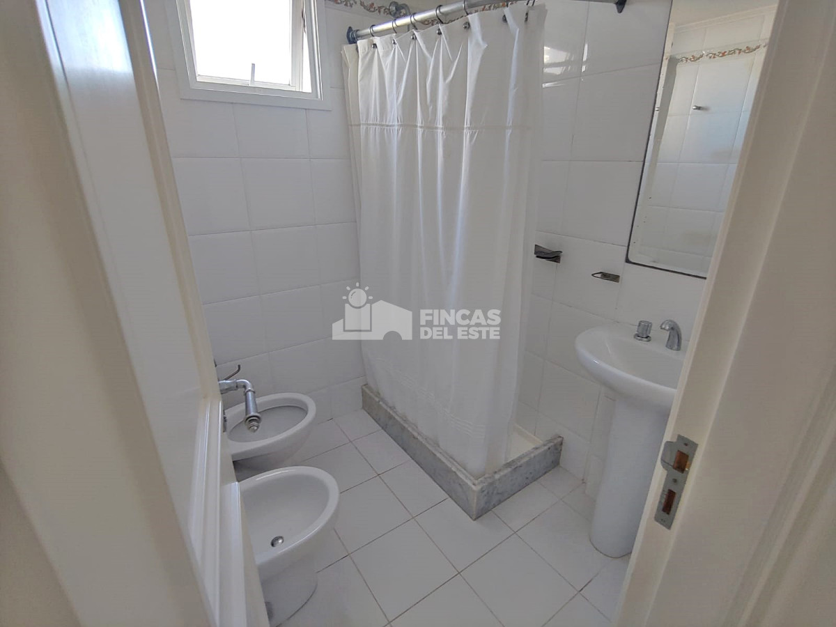 Apartamento ID.2041/Edificio-en-primera-fila - Edificio en primera fila