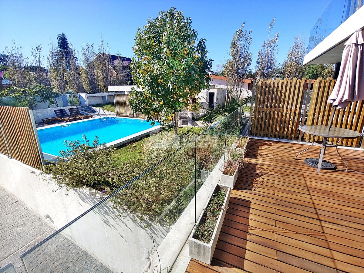 Apartamento ID.1845/Apto-en-edificio-a-pasos-del-mar - Apto en edificio a pasos del mar