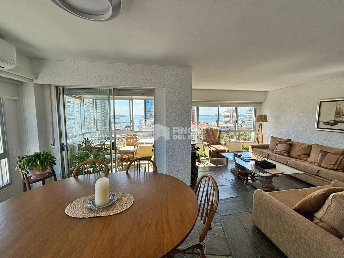 Apartamento ID.2741/Apartamento-de-3-dormitorios-en-Península-Punta-del-Este-con-hermosa-vista - Apartamento de 3 dormitorios en Península-Punta del Este con hermosa vista