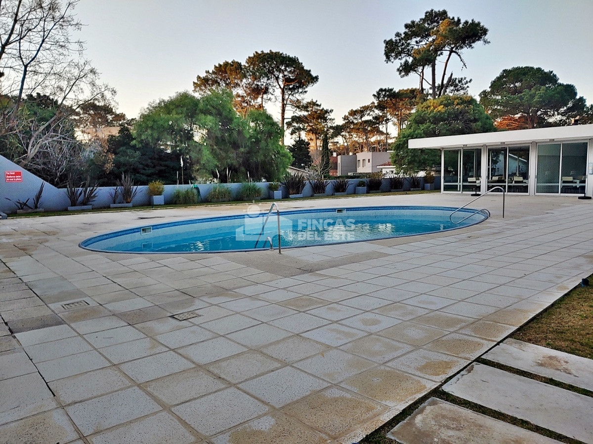 Apartamento ID.857/Apartamento-en-Torre-Tressesenta-1-dormitorio-Punta-del-Este-EN-VENTA- - Apartamento en Torre Tressesenta 1 dormitorio- Punta del Este EN VENTA 