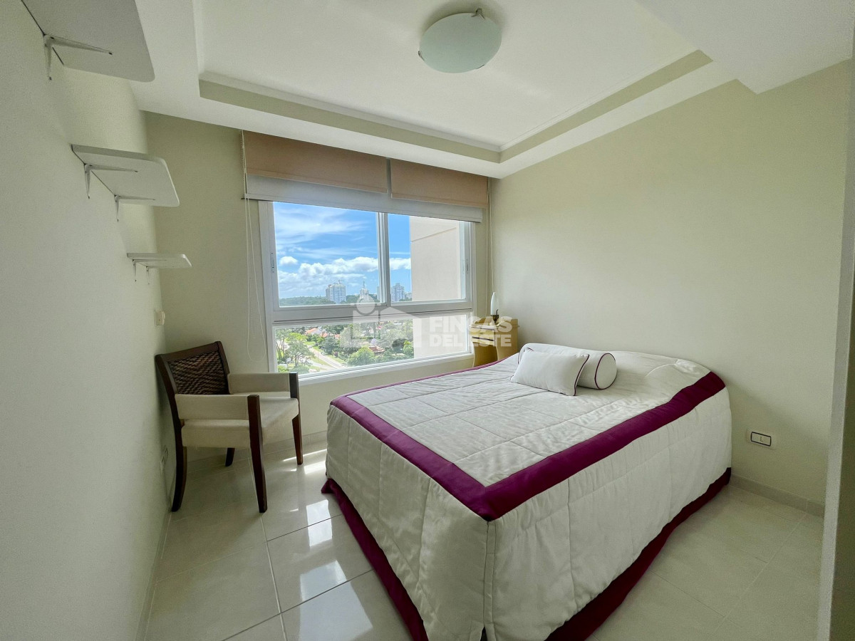 Apartamento ID.1990/Hermoso-apartamento-en-edificio-de-categoría!!! - Hermoso apartamento en edificio de categoría!!!