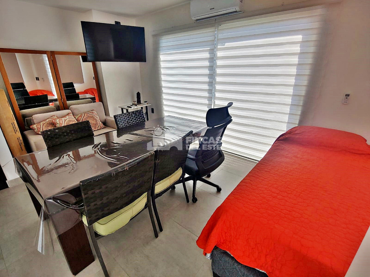 Apartamento ID.1762/Apartamento-en-ALQUILER-de-2-Dormitorios-Península--Punta-del-Este - Apartamento en ALQUILER de 2 Dormitorios  Península - Punta del Este