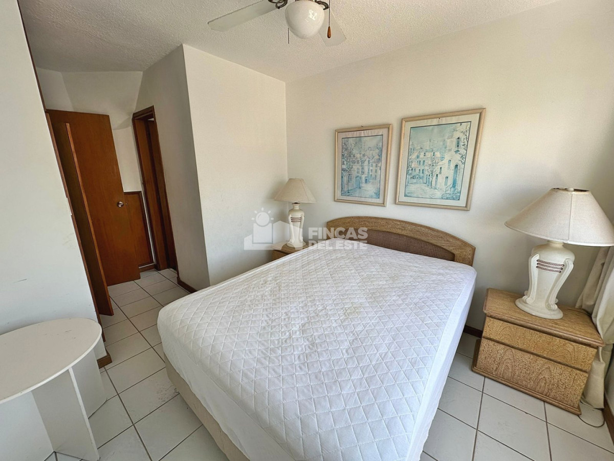 Apartamento ID.186 - Apartamento de 2 dormitorios en Península, frente al mar