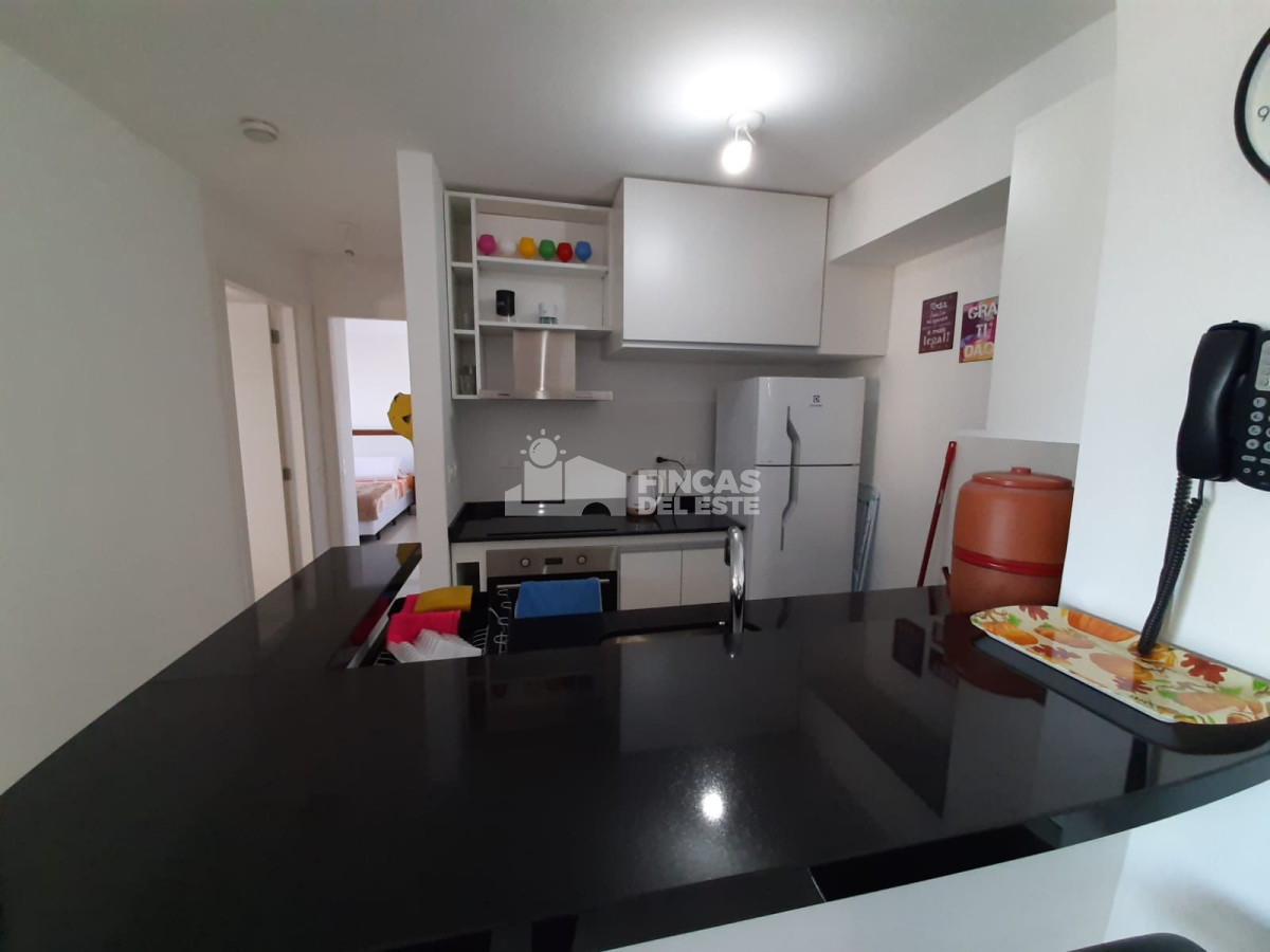 Apartamento ID.2371/Apartamento-en-brava-de-2-Dormitorios-disponible-en-temporada-Punta-del-Este - Apartamento en brava de 2 Dormitorios disponible en temporada- Punta del Este