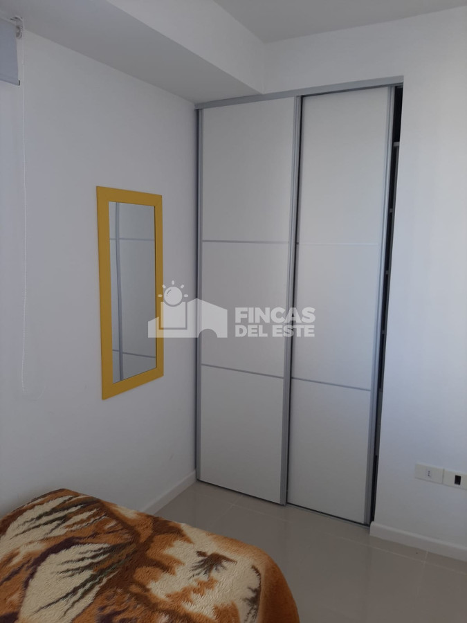 Apartamento ID.2371/Apartamento-en-brava-de-2-Dormitorios-disponible-en-temporada-Punta-del-Este - Apartamento en brava de 2 Dormitorios disponible en temporada- Punta del Este