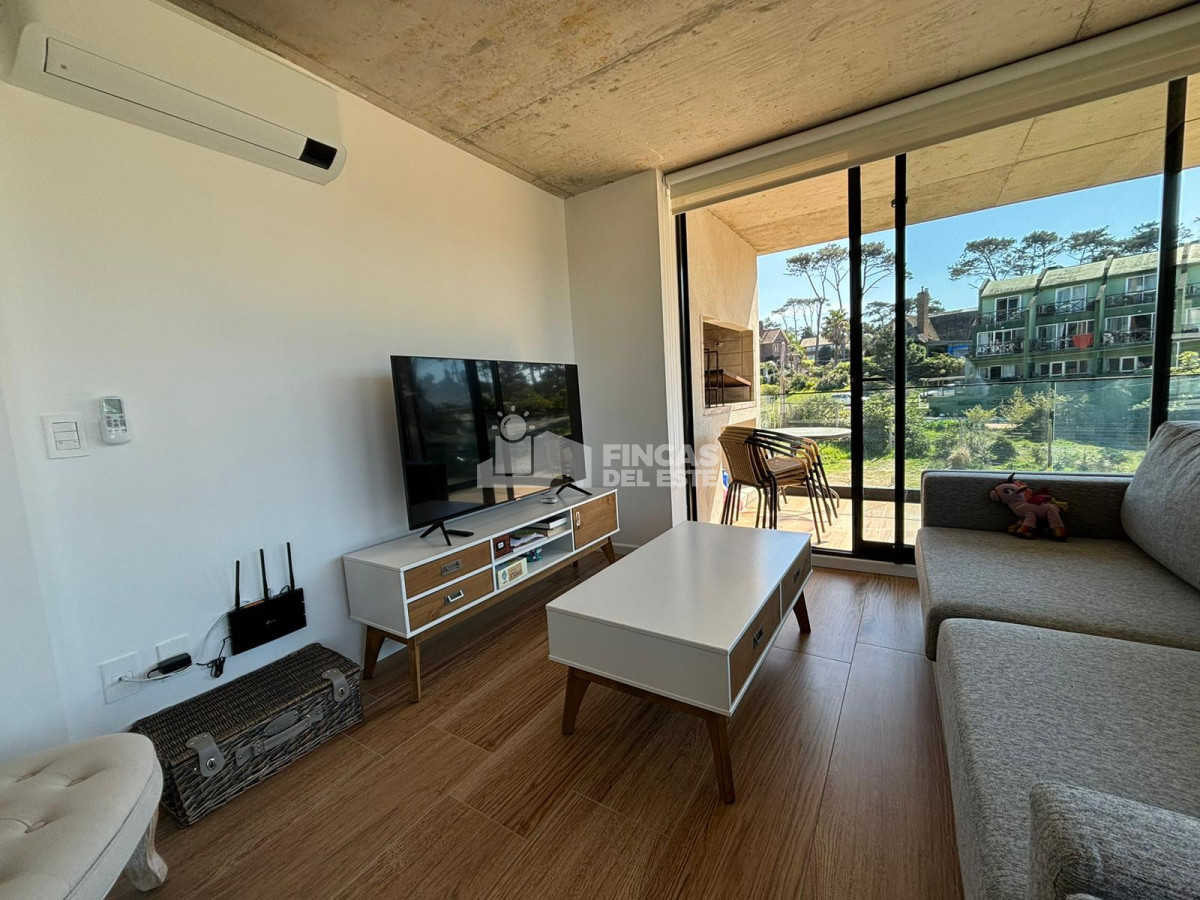 Apartamento ID.2223/Hermoso-apartamento-en-alquiler-de-verano-de-2-dormitorios-en-Punta-del-Este- - Hermoso apartamento en alquiler de verano de 2 dormitorios en Punta del Este 