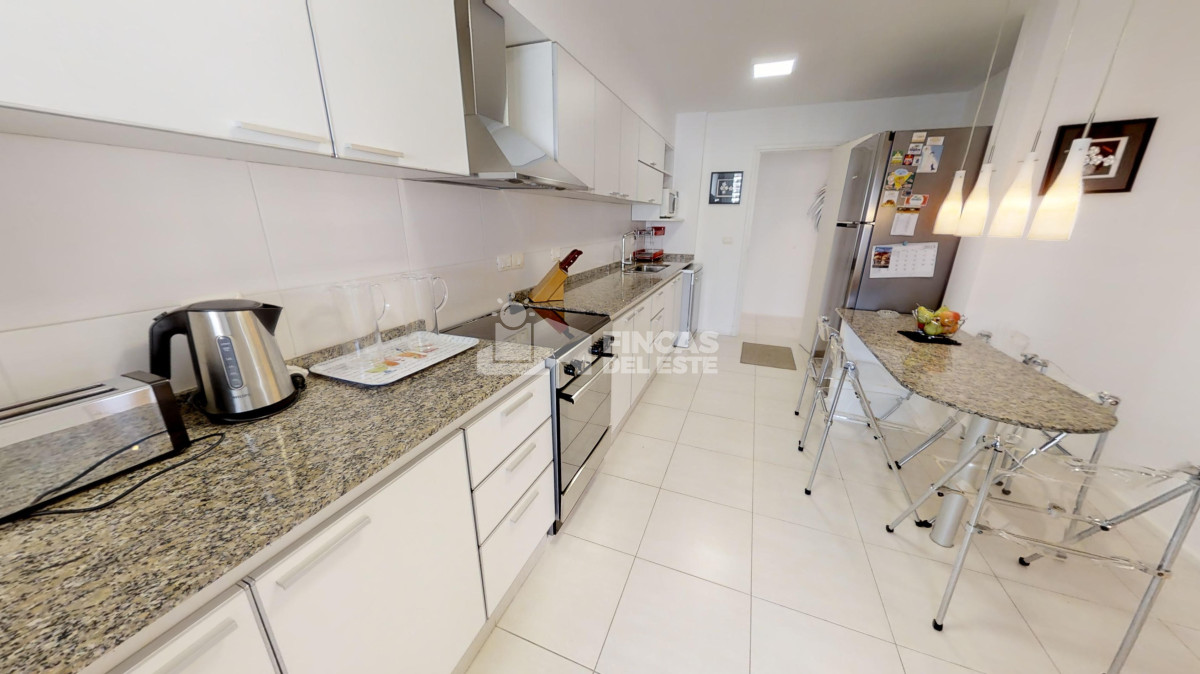 Apartamento ID.202 - Apartamento en oportunidad frente al mar!