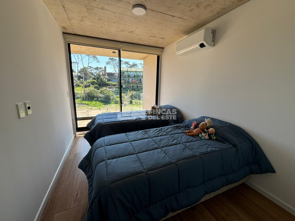 Apartamento ID.2223/Hermoso-apartamento-en-alquiler-de-verano-de-2-dormitorios-en-Punta-del-Este- - Hermoso apartamento en alquiler de verano de 2 dormitorios en Punta del Este 