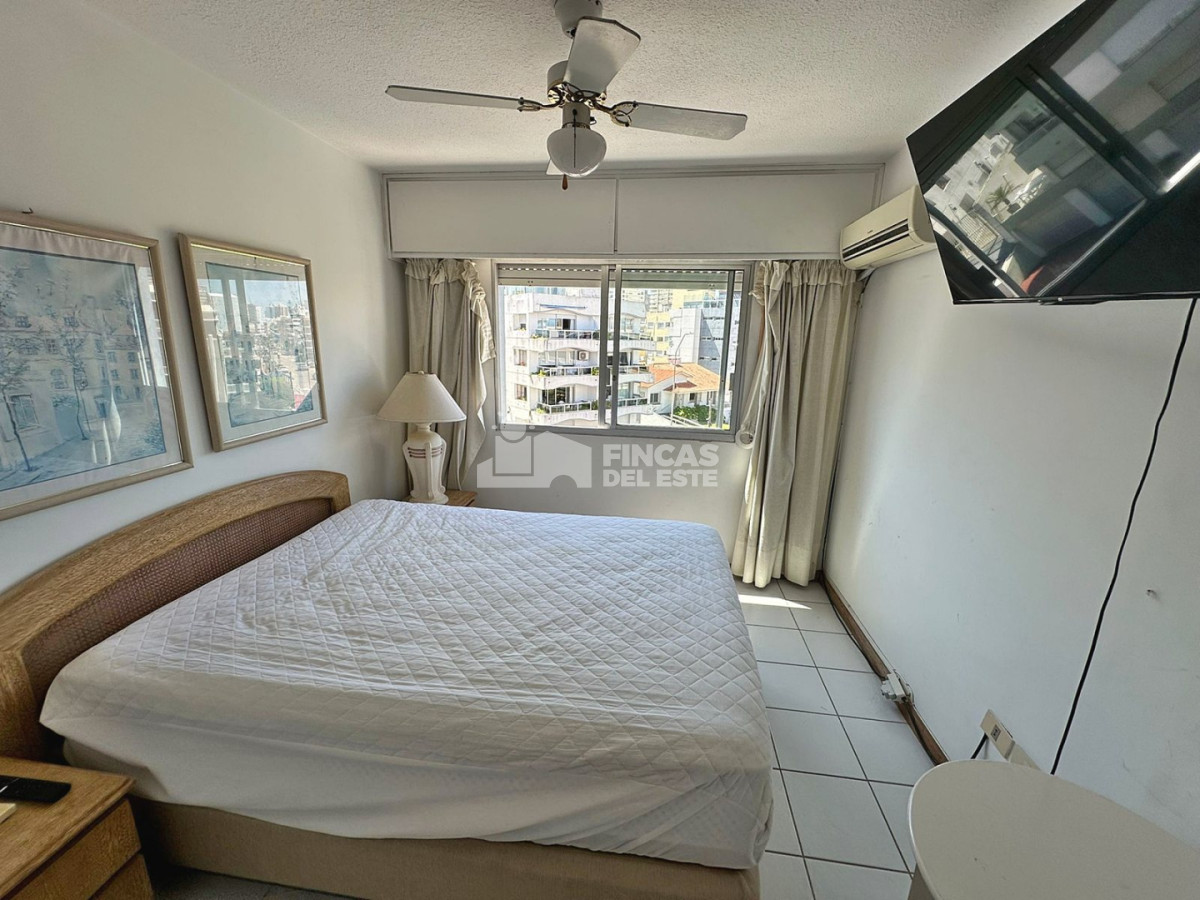 Apartamento ID.186 - Apartamento de 2 dormitorios en Península, frente al mar