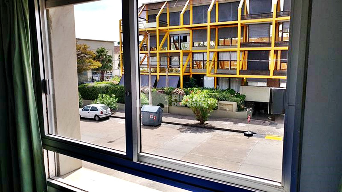 Apartamento ID.215 - Dos dormitorios dos baños ideal para disfrutar todo el año...