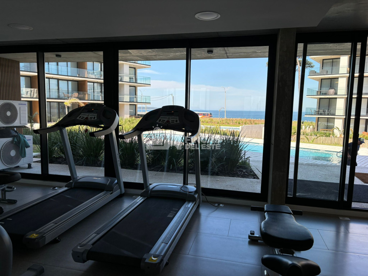 Apartamento ID.2223/Hermoso-apartamento-en-alquiler-de-verano-de-2-dormitorios-en-Punta-del-Este- - Hermoso apartamento en alquiler de verano de 2 dormitorios en Punta del Este 