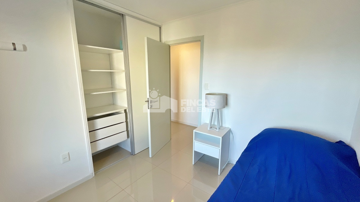 Apartamento ID.2357/Apartamento-en-Venta-de-3-dormitorios-terraza-con-parrillero-Brava--Punta-del-Este - Apartamento en Venta de 3 dormitorios- terraza con parrillero- Brava - Punta del Este