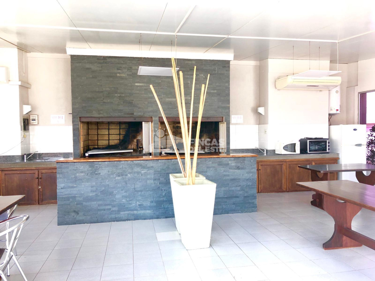 Apartamento ID.238/Apartamento-en-alquiler-de-temporada-en-Punta-del-Este-de-3-dormitorios-en-península- - Apartamento en alquiler de temporada en Punta del Este  de 3 dormitorios en península 