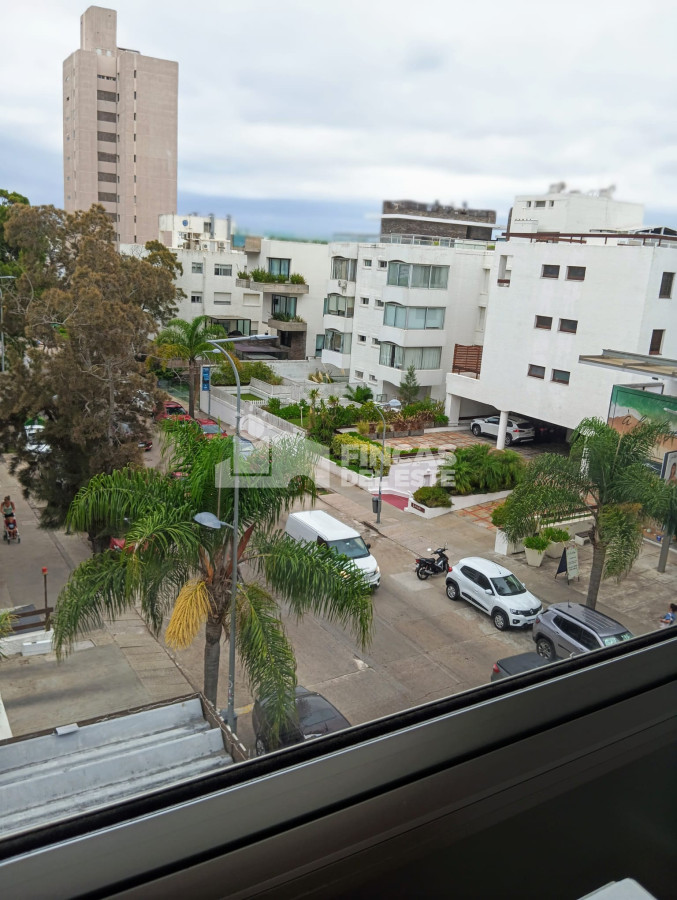 Apartamento ID.2369/PUNTA-DEL-ESTE,-Península-Apartamento-en-Alquiler-temporada-de-2-dormitorios - PUNTA DEL ESTE, Península Apartamento en Alquiler temporada de 2 dormitorios