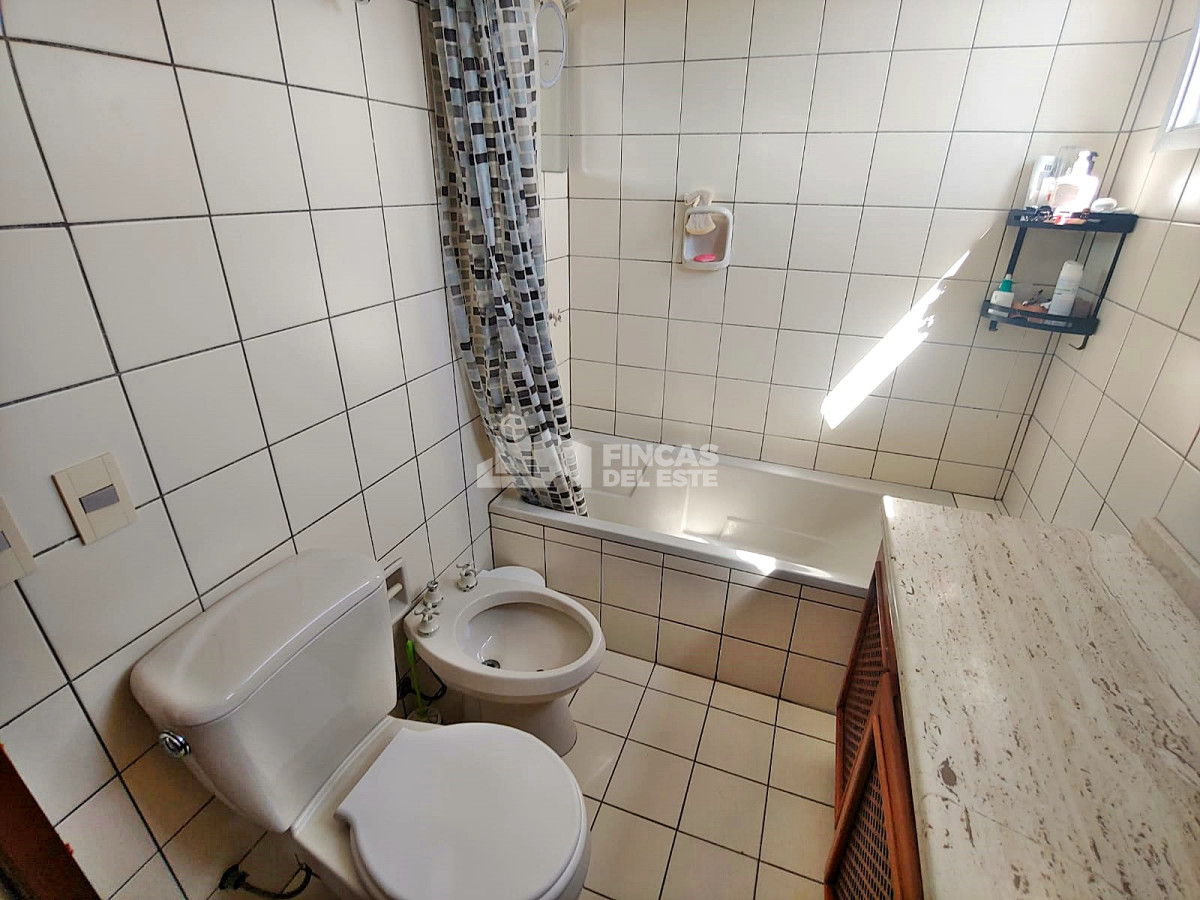 Apartamento ID.1762/Apartamento-en-ALQUILER-de-2-Dormitorios-Península--Punta-del-Este - Apartamento en ALQUILER de 2 Dormitorios  Península - Punta del Este