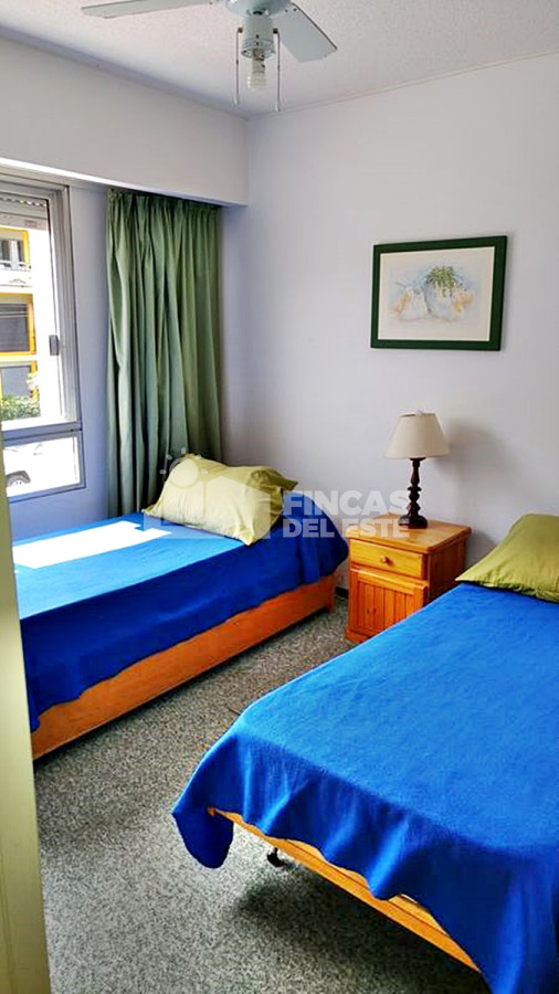 Apartamento ID.215 - Dos dormitorios dos baños ideal para disfrutar todo el año...