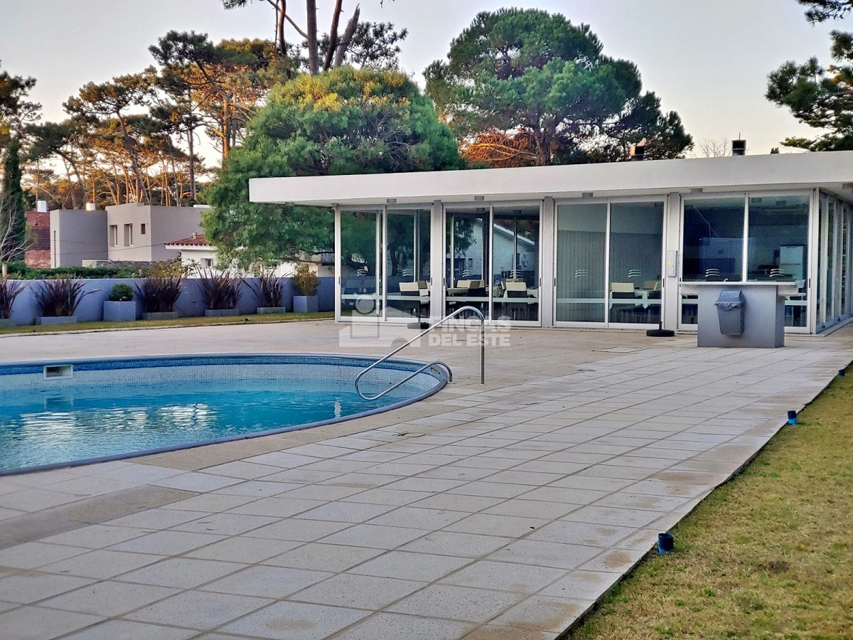 Apartamento ID.857/Apartamento-en-Torre-Tressesenta-1-dormitorio-Punta-del-Este-EN-VENTA- - Apartamento en Torre Tressesenta 1 dormitorio- Punta del Este EN VENTA 