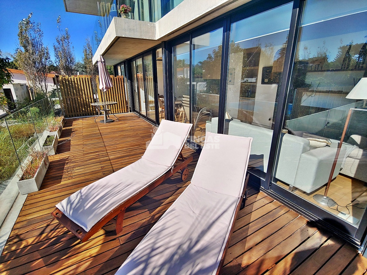 Apartamento ID.1845/Apto-en-edificio-a-pasos-del-mar - Apto en edificio a pasos del mar