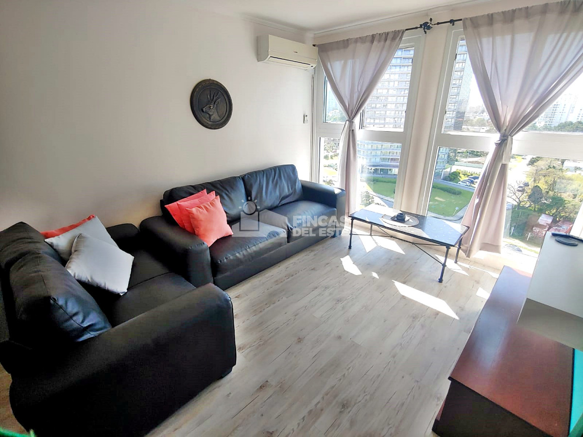 Apartamento ID.1762/Apartamento-en-ALQUILER-de-2-Dormitorios-Península--Punta-del-Este - Apartamento en ALQUILER de 2 Dormitorios  Península - Punta del Este