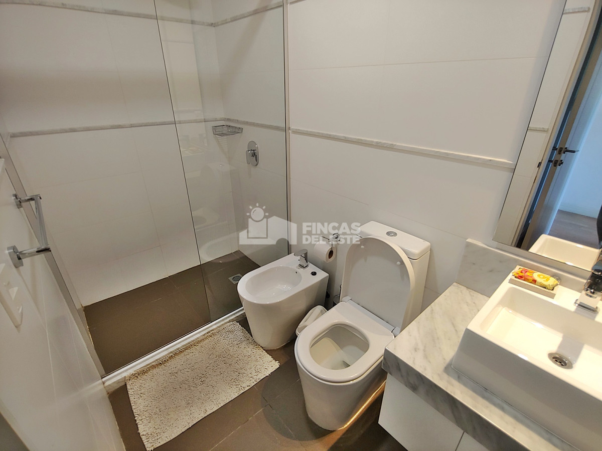 Apartamento ID.1845/Apto-en-edificio-a-pasos-del-mar - Apto en edificio a pasos del mar