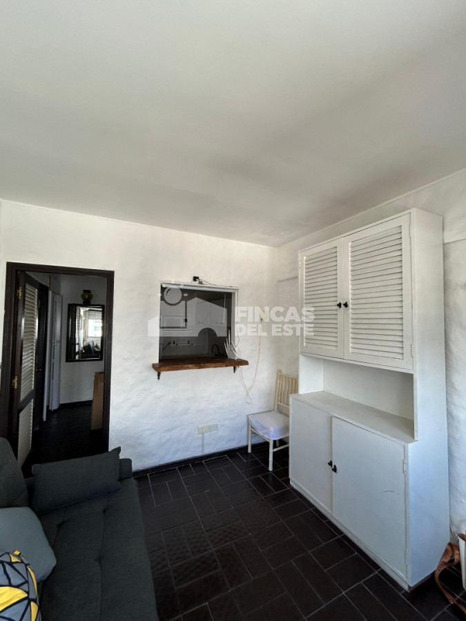 Apartamento ID.2643/Apartamento-en-alquiler-de-temporada-en-Punta-del-Este,-frente-a-la-Playa-Brava-y-con-una-espectacular-vista-al-mar-de-2-dormitorios - Apartamento en alquiler de temporada en Punta del Este, frente a la Playa Brava y con una espectacular vista al mar de 2 dormitorios