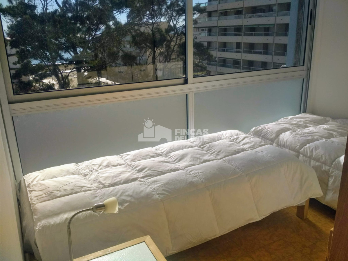 Apartamento ID.2369/PUNTA-DEL-ESTE,-Península-Apartamento-en-Alquiler-temporada-de-2-dormitorios - PUNTA DEL ESTE, Península Apartamento en Alquiler temporada de 2 dormitorios