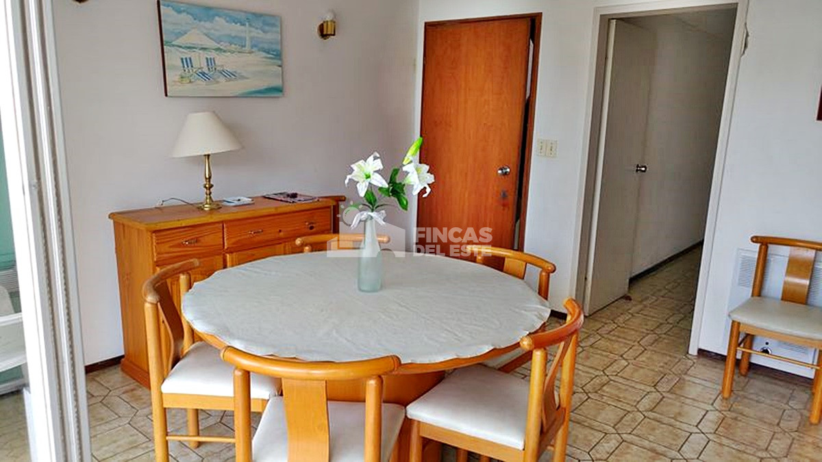Apartamento ID.215 - Dos dormitorios dos baños ideal para disfrutar todo el año...