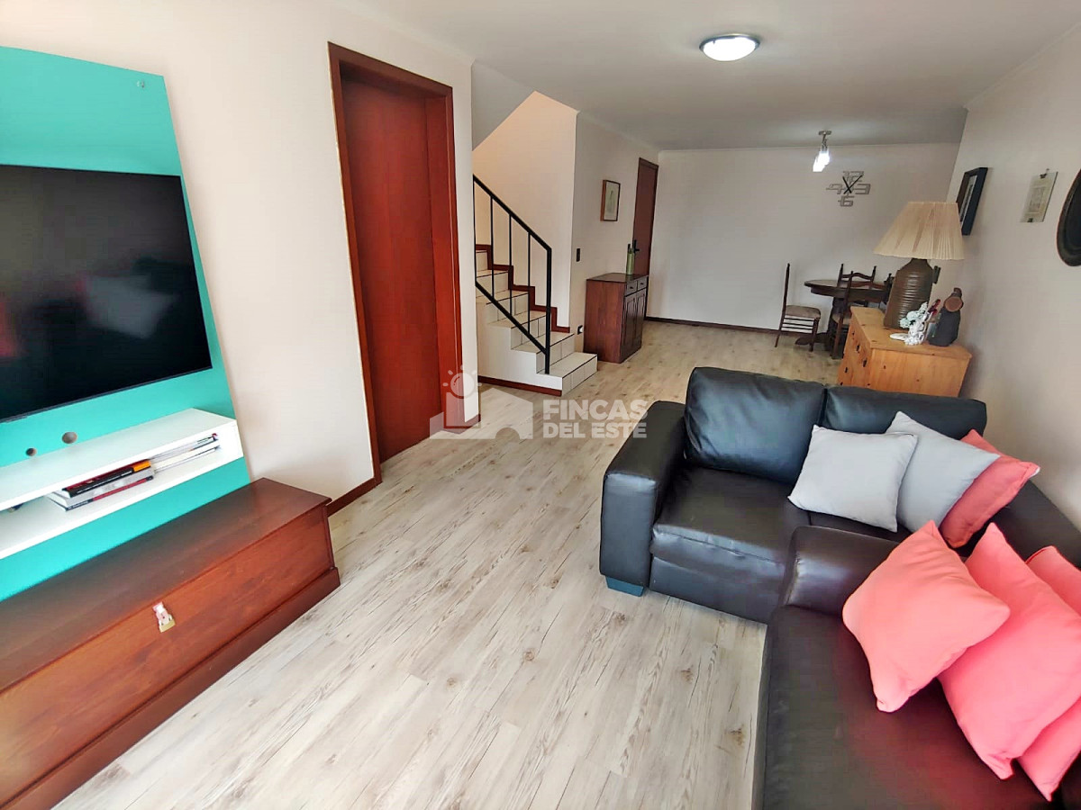 Apartamento ID.1762/Apartamento-en-ALQUILER-de-2-Dormitorios-Península--Punta-del-Este - Apartamento en ALQUILER de 2 Dormitorios  Península - Punta del Este