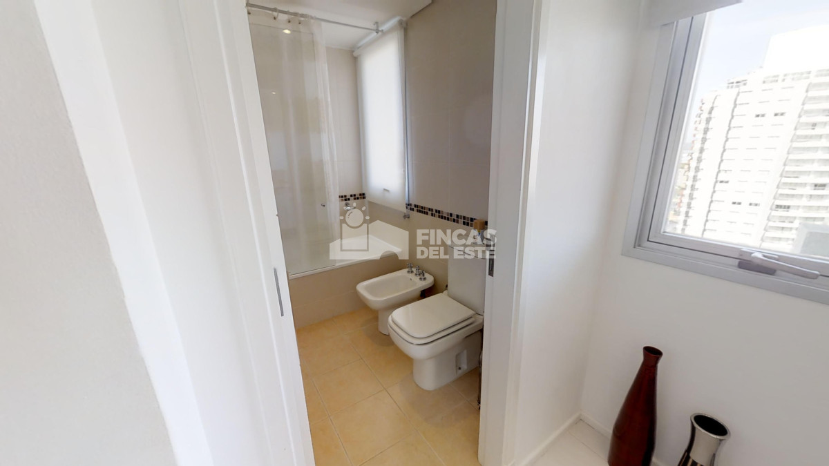 Apartamento ID.202 - Apartamento en oportunidad frente al mar!